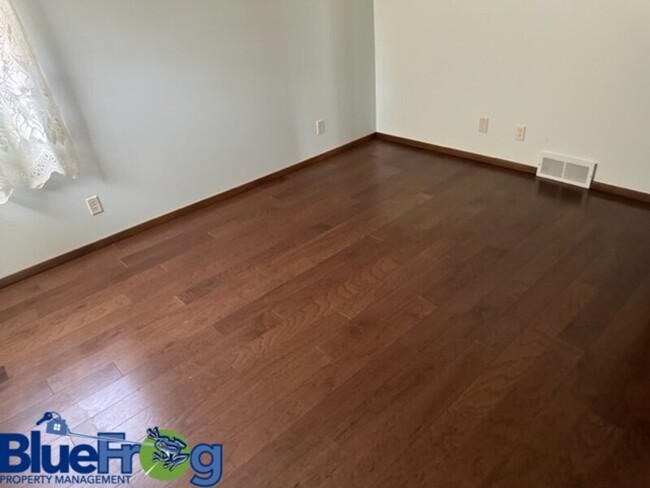 Foto del edificio - 2418 Pershing Ave
