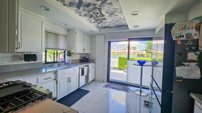 Building Photo - 72770 Fleetwood Cir