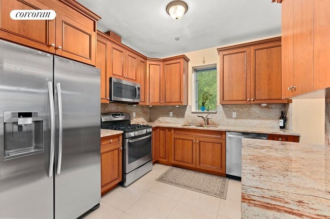 Building Photo - 842 Ocean Pkwy