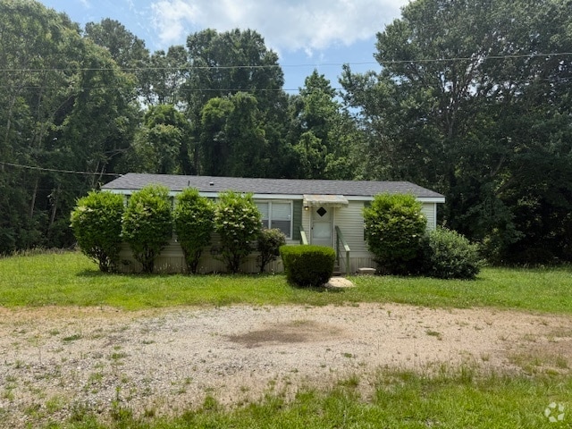 Building Photo - 245 Stanley Dr