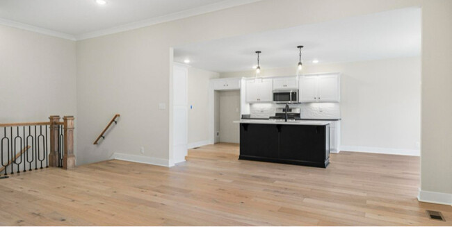 Building Photo - 12118 Cypress Ridge Dr