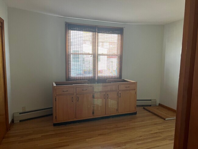 Building Photo - 48 Stuyvesant Ave