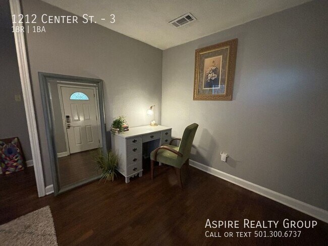 Foto del edificio - 1212 Center St