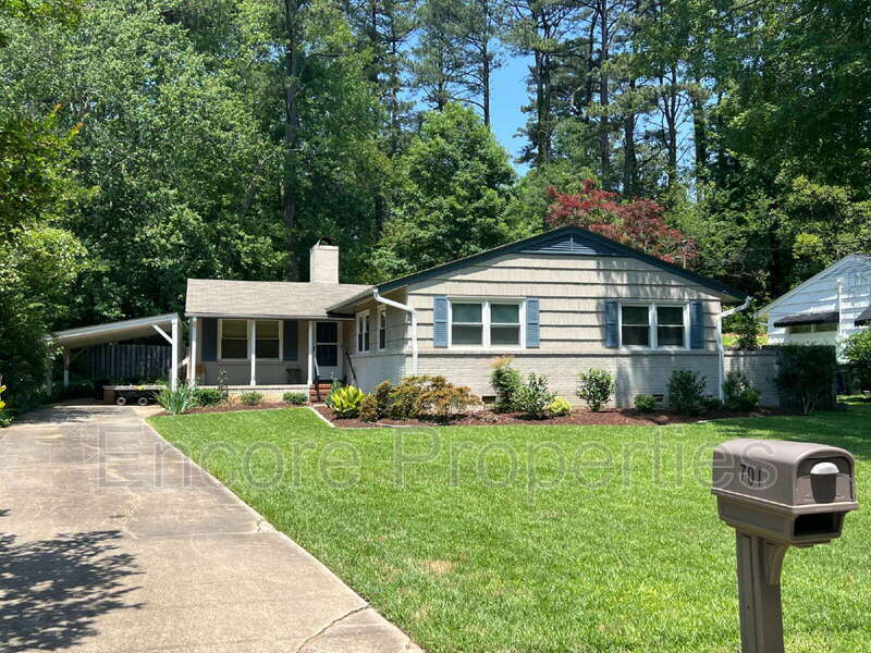 Foto principal - 707 Beaver Dam Rd