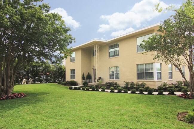 Foto del edificio - 6832 Bellgreen Dr
