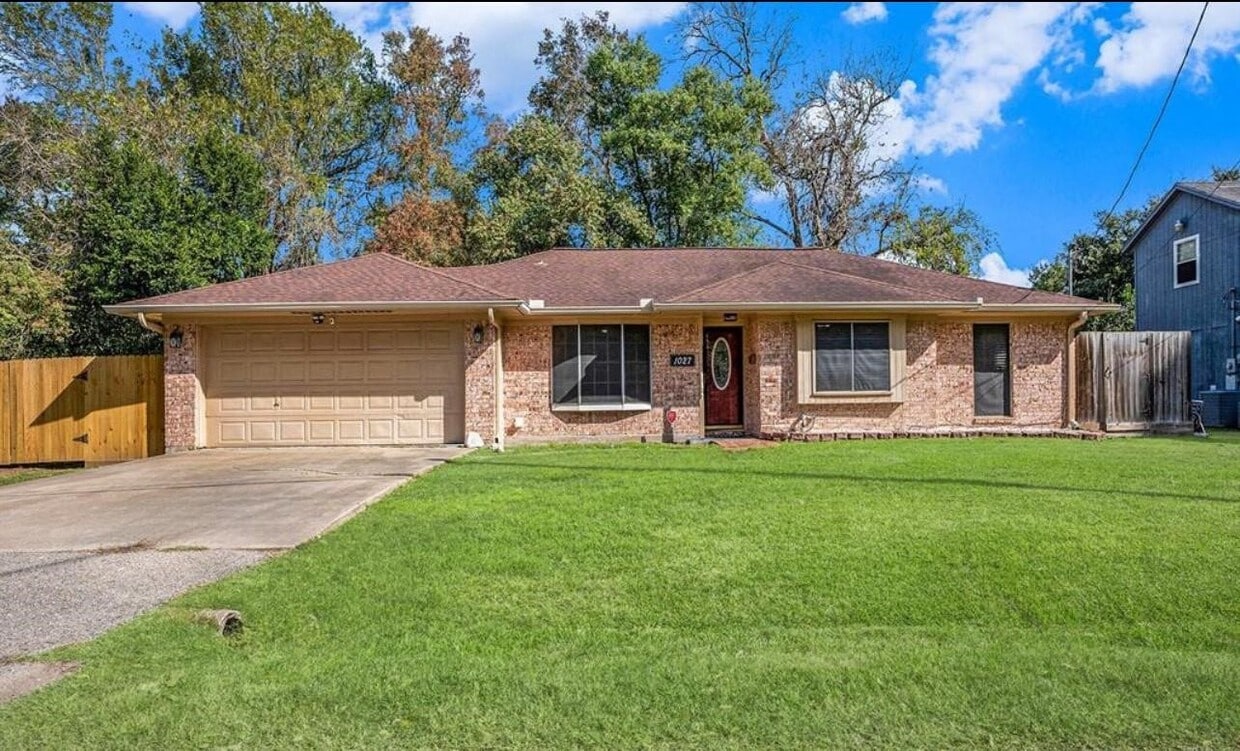 Foto principal - 1027 Sycamore St