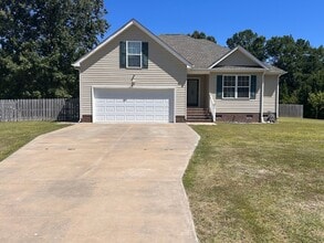 Building Photo - 308 Prince William Dr