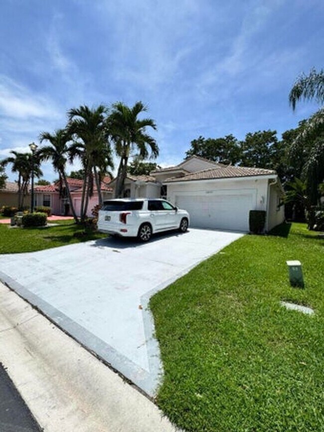 Foto del edificio - 10895 Fillmore Dr