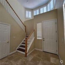 Building Photo - 9957 Ridgehaven Ave