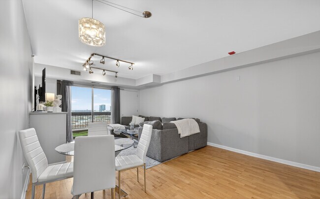 Foto del edificio - 1212 N Wells St