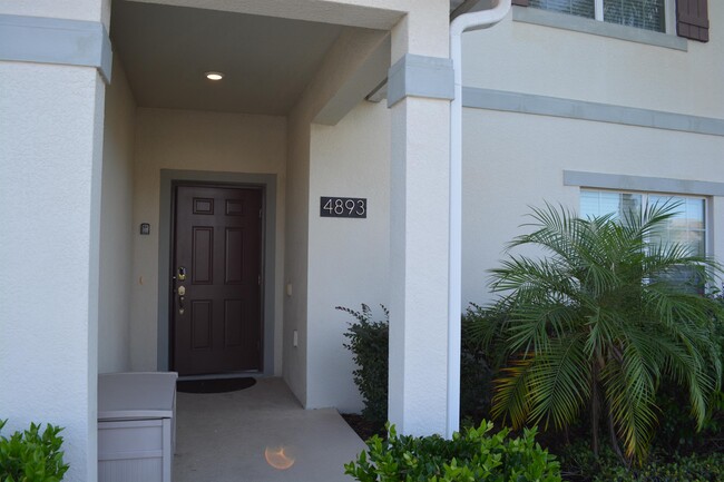 Building Photo - 4893 Clock Tower Dr