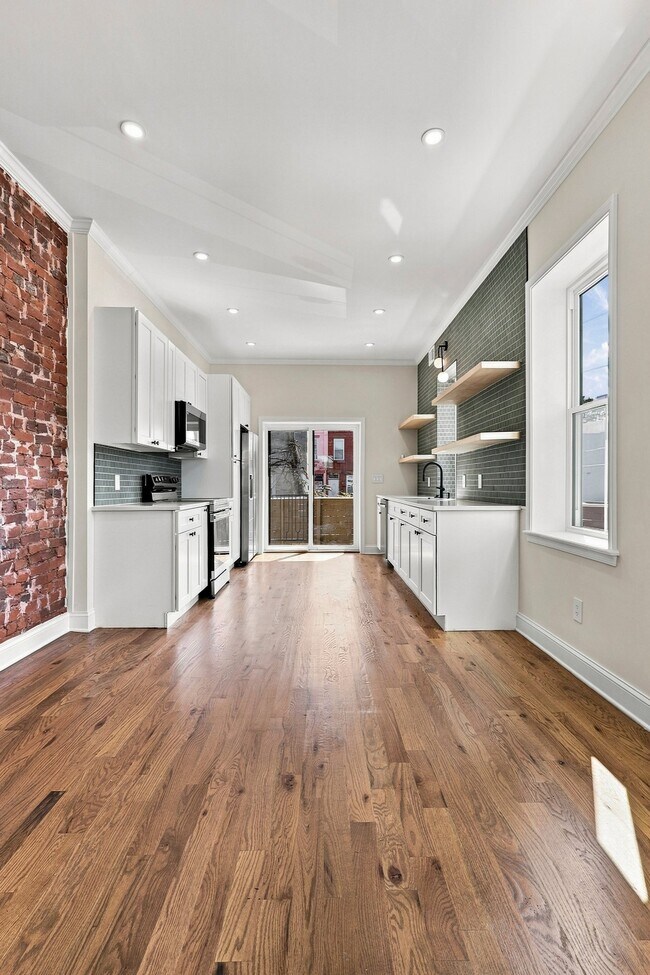 Foto del edificio - 2409 N 33rd St