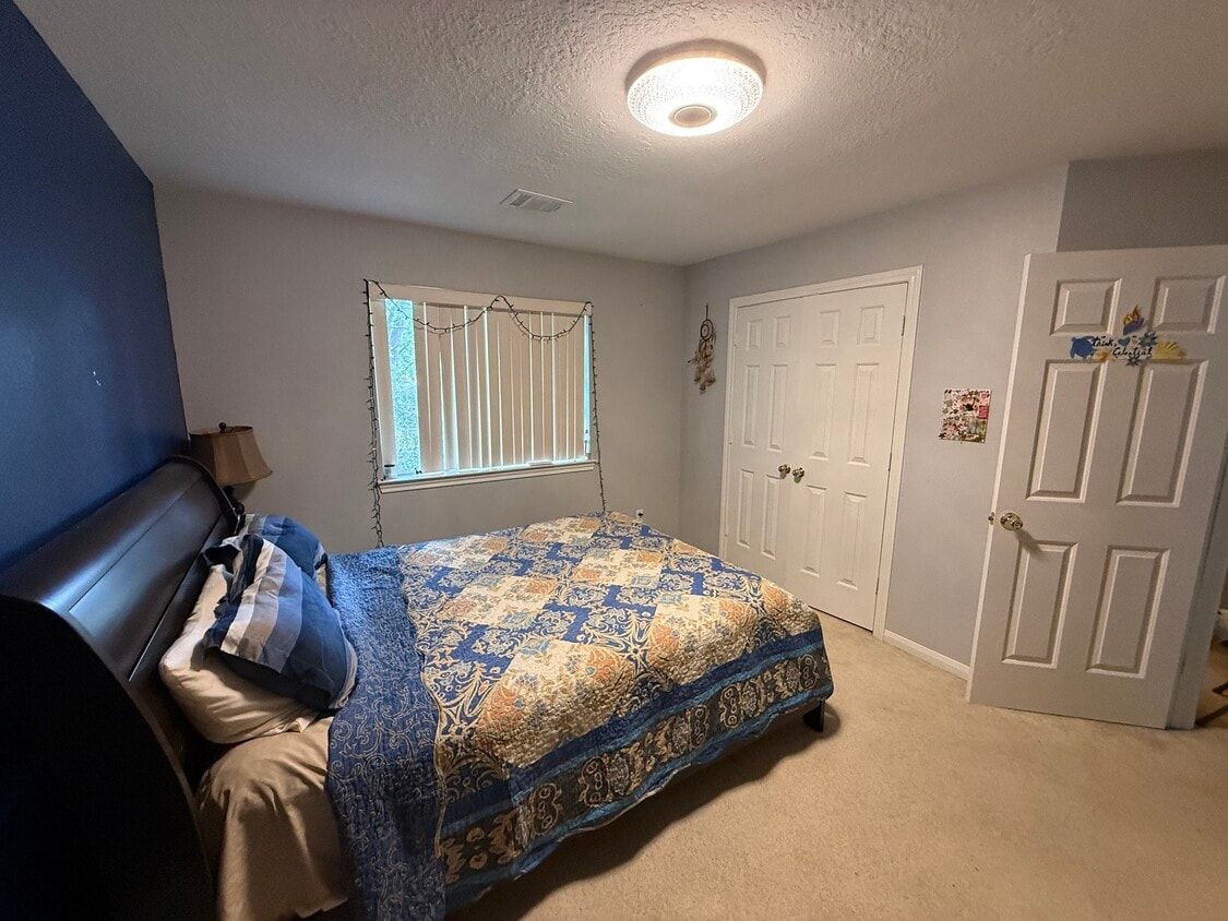 Building Photo - 3618 Windhill Ln