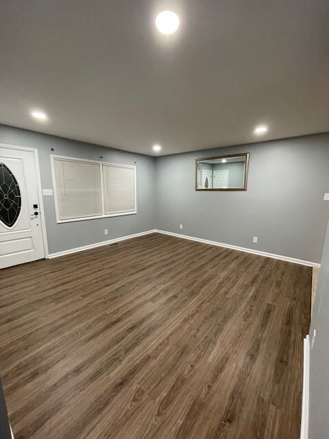 Sala de estar: luces nuevas con regulador de intensidad - 147 Longview Dr