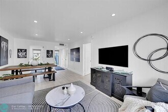 Building Photo - 1461 S Ocean Blvd