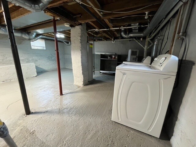 Foto principal - 1251 Hamilton Ave NW