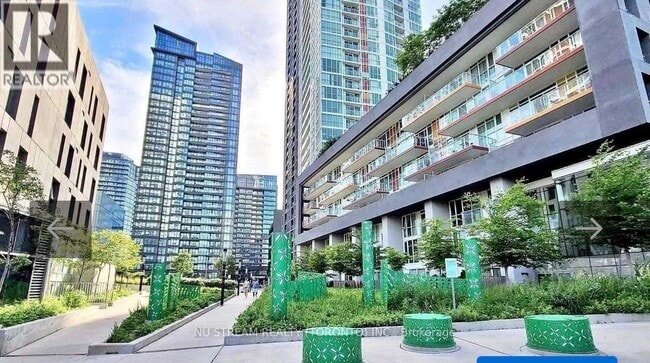 Building Photo - 70 Queens Wharf Rd