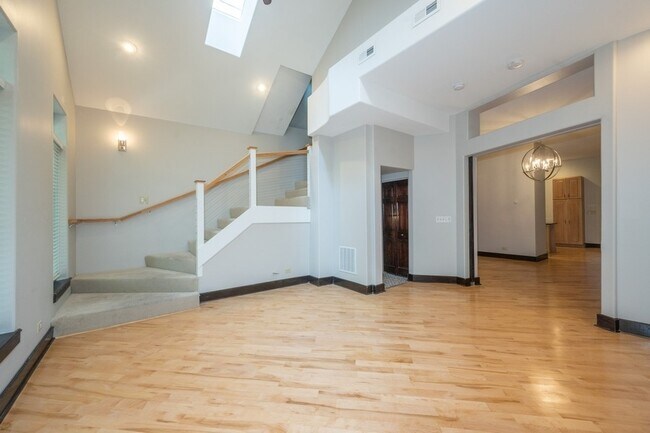 Foto del edificio - 1306 W Fillmore St