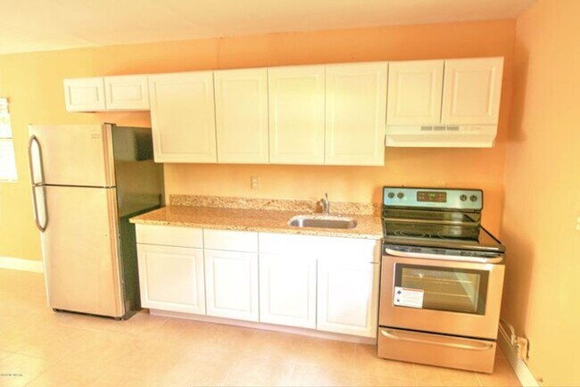 Foto del edificio - Unit in Duplex