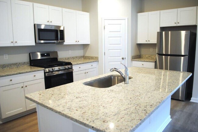 Foto del edificio - Forestbrook Estates