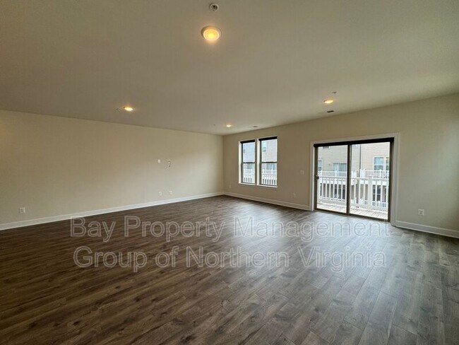 Building Photo - 10437 Ratcliffe Trl