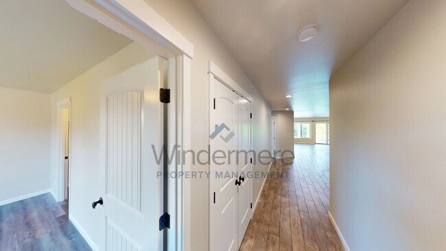 Foto del edificio - Evan41