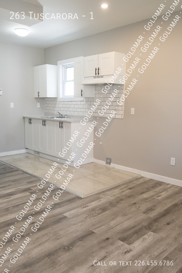 Building Photo - ALL INCLUSIVE newly renovated 1 bedroom