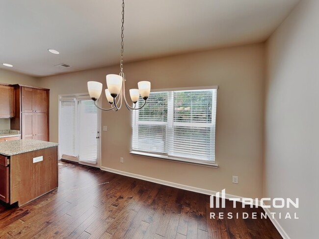 Foto del edificio - 123 Hickory Sta Ln