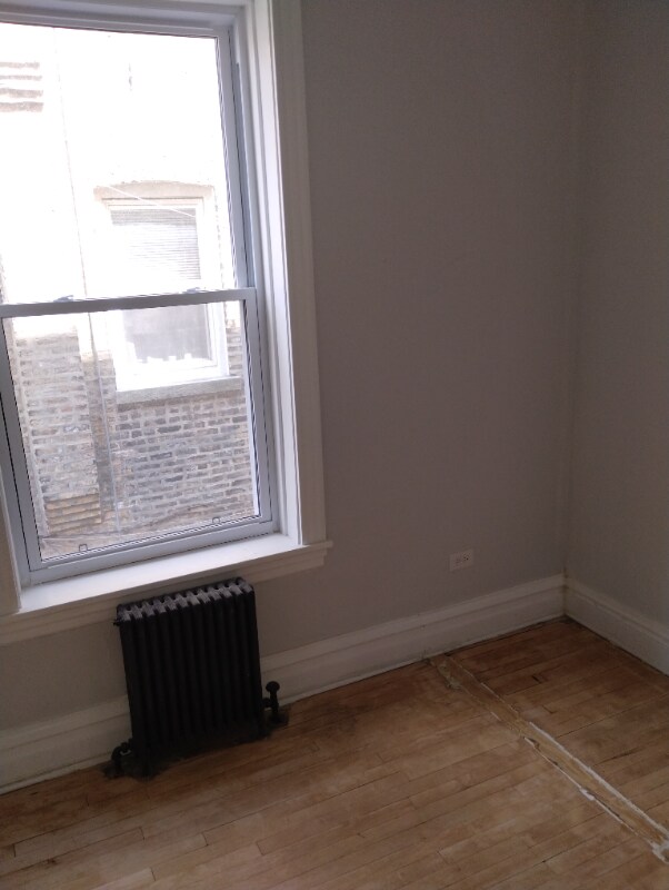 Building Photo - 3242 W Le Moyne St