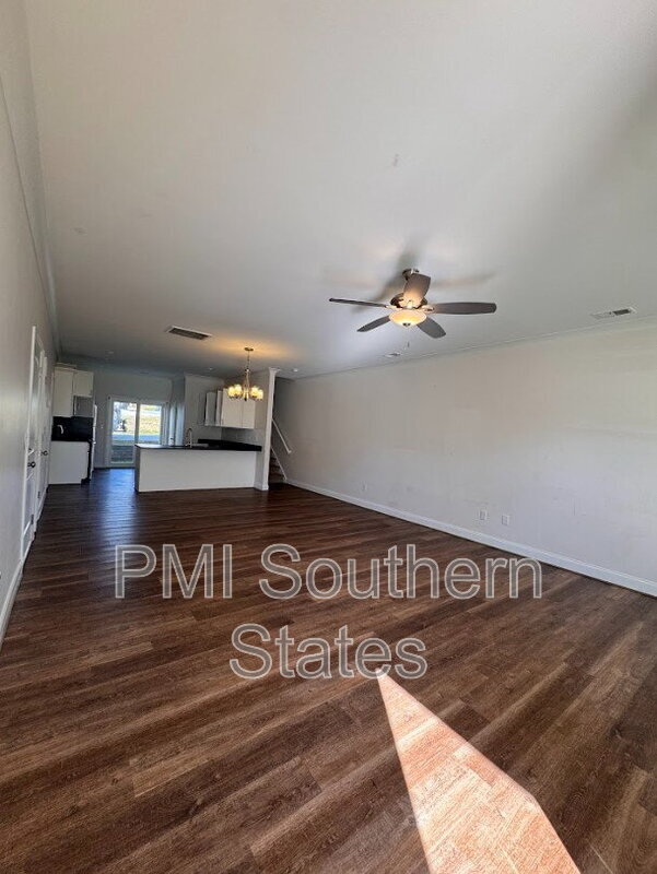 Building Photo - 202 Clarus Crk Wy