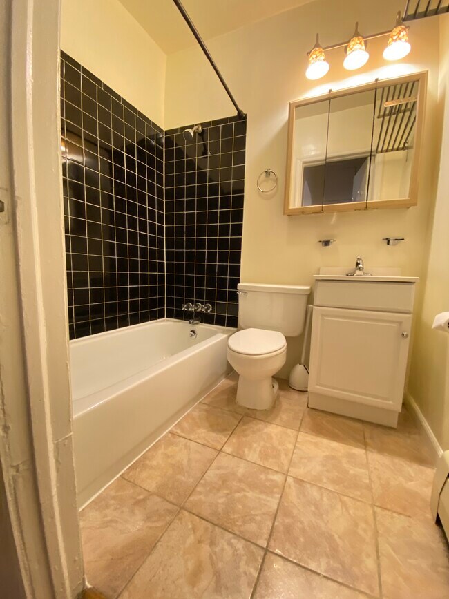 bathroom - 215 5th Ave