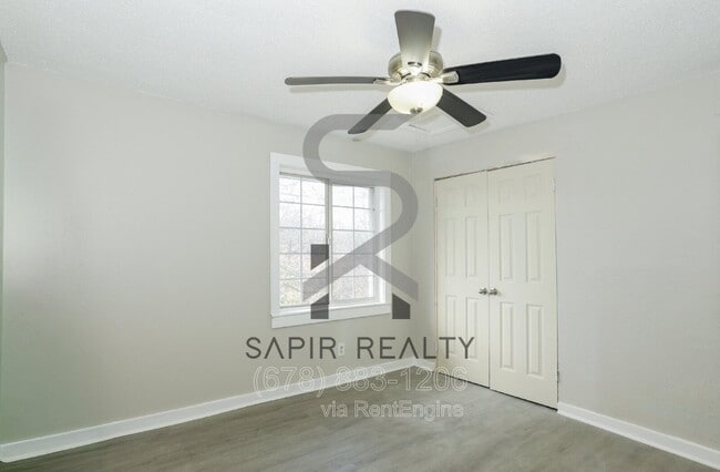Foto del edificio - 2055 Alison Ct SW