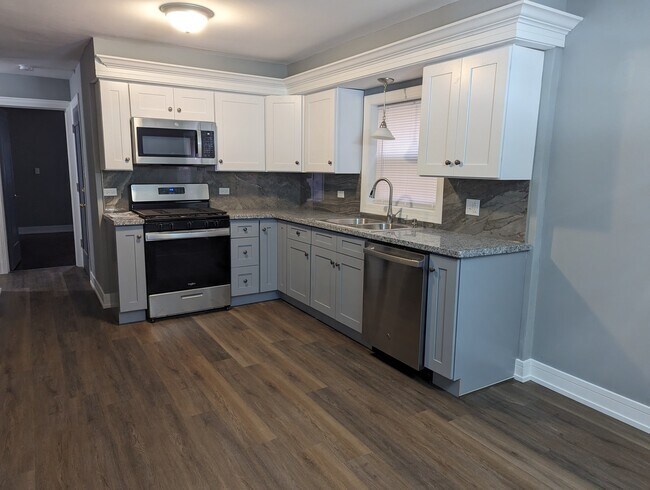 Foto del edificio - 7946 S Peoria St