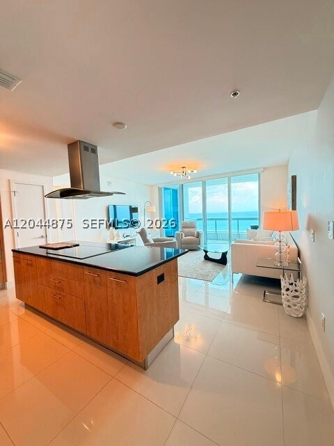 Building Photo - 6899 Collins Ave