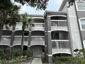 Building Photo - 13838 Fairway Island Dr