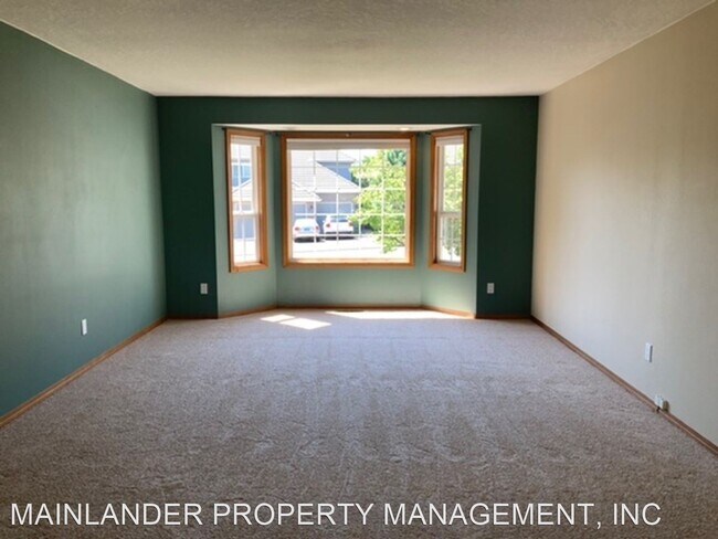 Foto del edificio - 4 br, 3 bath House - 5641 SW POWHATAN AVE