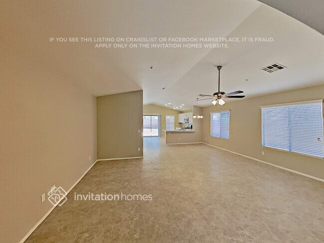 Building Photo - 12759 W Desert Mirage Dr