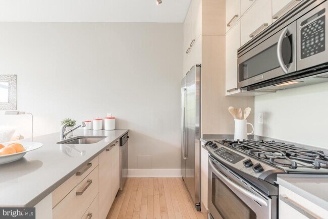 Foto del edificio - 1616 11th St NW