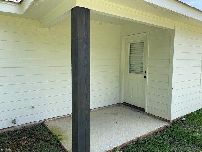 Foto del edificio - 3 br, 2 bath House - 101 Williams Street