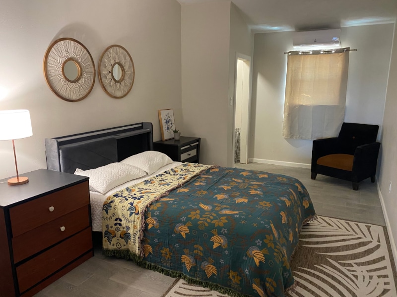 Foto del edificio - 5316 N Knox Ave