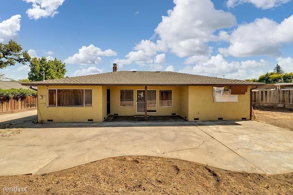 Primary Photo - 3 br, 2 bath House - 1467 Cloverdale Ct