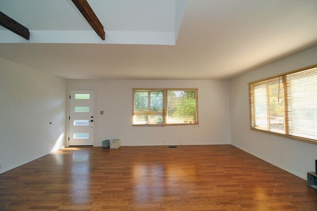 Foto del edificio - 4429 SE Raymond St