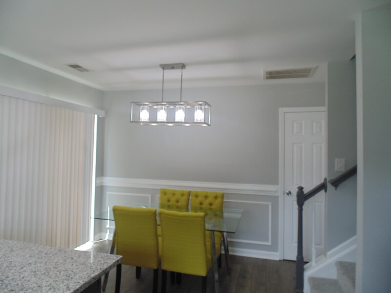 Foto principal - 8051 Long House Ln