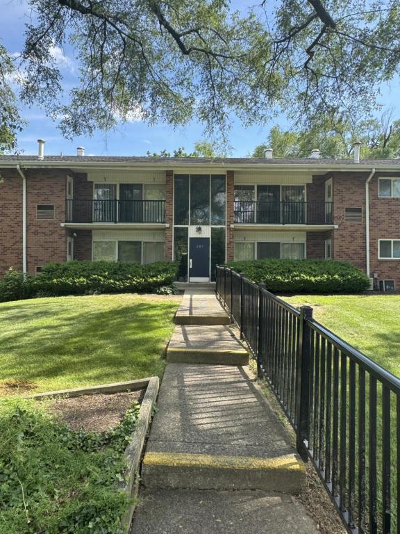 Primary Photo - 207 Francis Cadden Parkway, #102