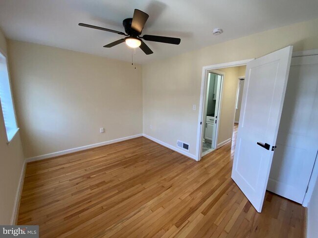 Foto del edificio - 337 Joplin St