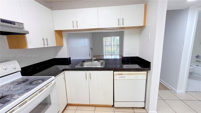 Foto del edificio - 753 NW 103rd Terrace