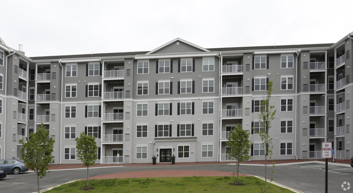 Abbey Lane Apartments 15 Abbey Ln Danbury, CT