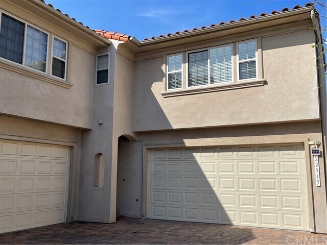 Foto principal - 22915 Arlington Ave
