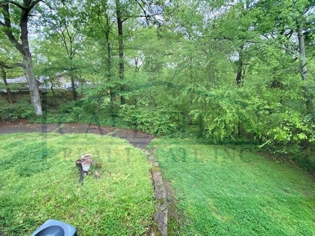 Foto del edificio - Park Hill 2 Bedroom Duplex