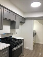Building Photo - 5903 Cougar Dr